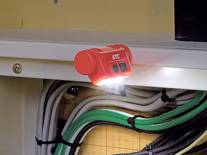 充電式LEDヘッドライト
