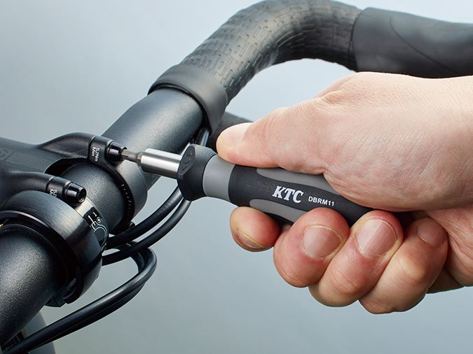 ミニラチェットドライバ