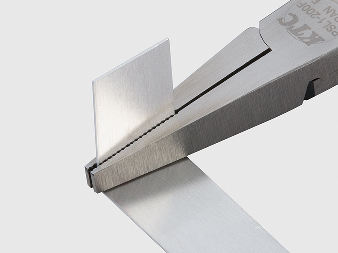 ラジオペンチ（フラットタイプ）