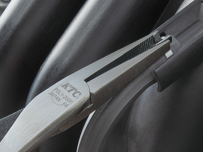 ラジオペンチ（フラットタイプ）